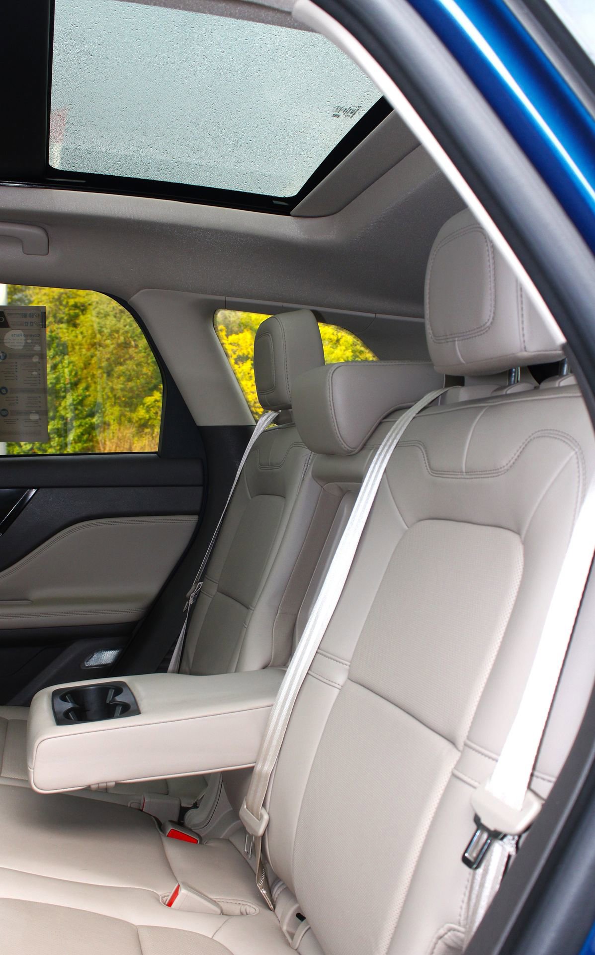 Used 2021 Lincoln Corsair Reserve w/ Equipment Group 201A image 20