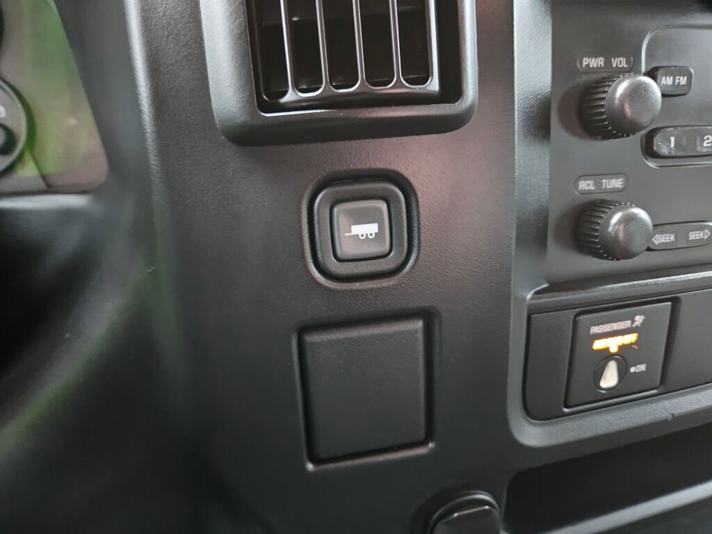 Used 2007 Chevrolet Express 2500 Extended image 22