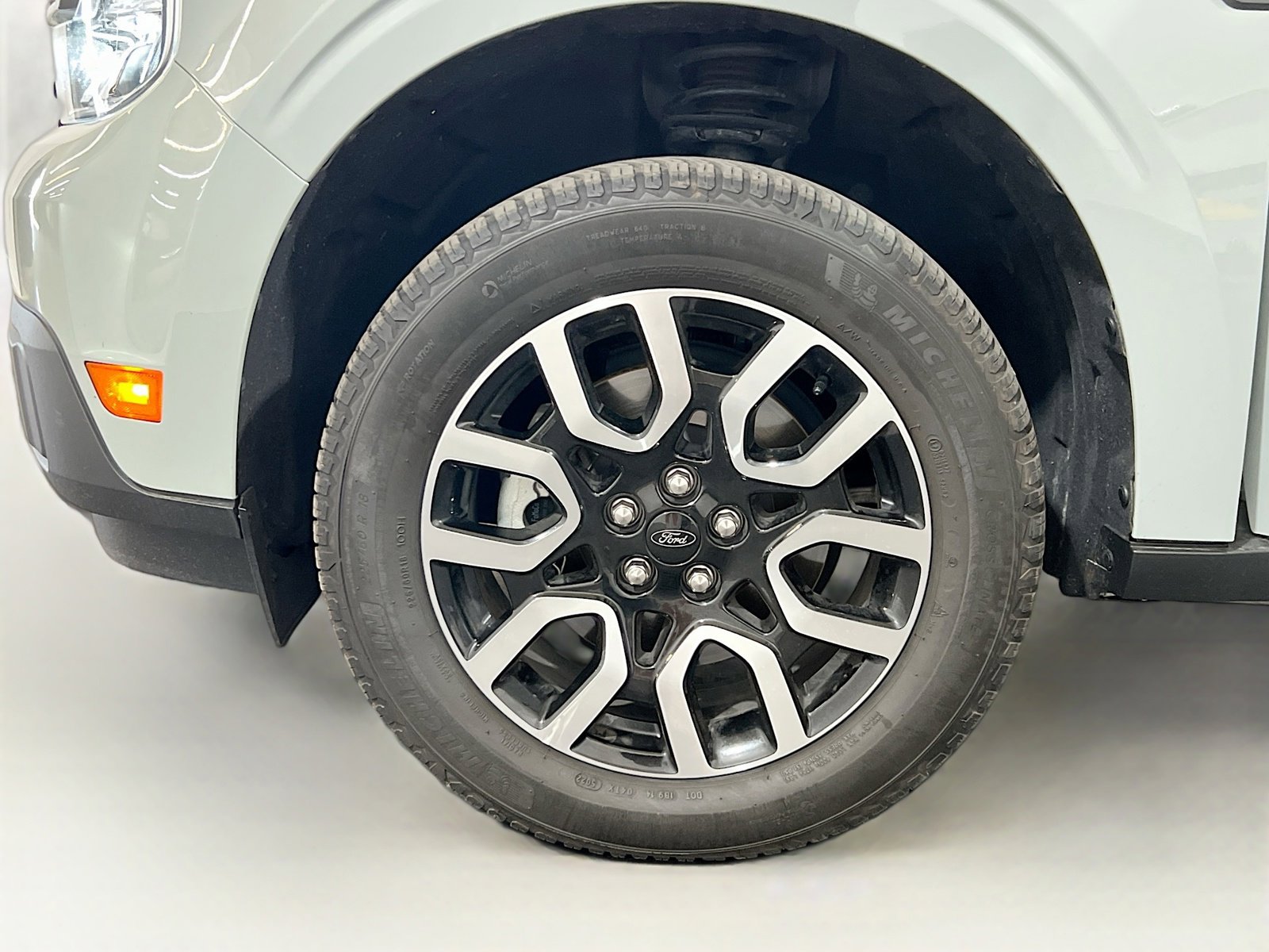 Used 2023 Ford Maverick Lariat w/ Lariat Luxury Package image 21