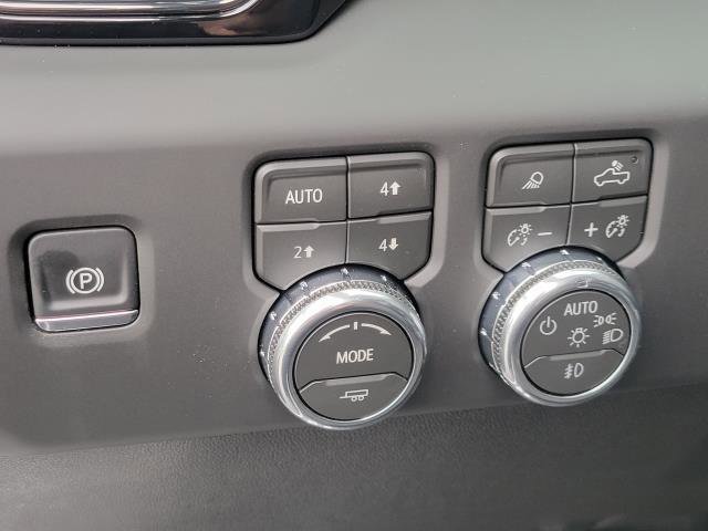 New 2026 GMC Sierra 2500 AT4 w/ AT4 Premium Plus Package image 11
