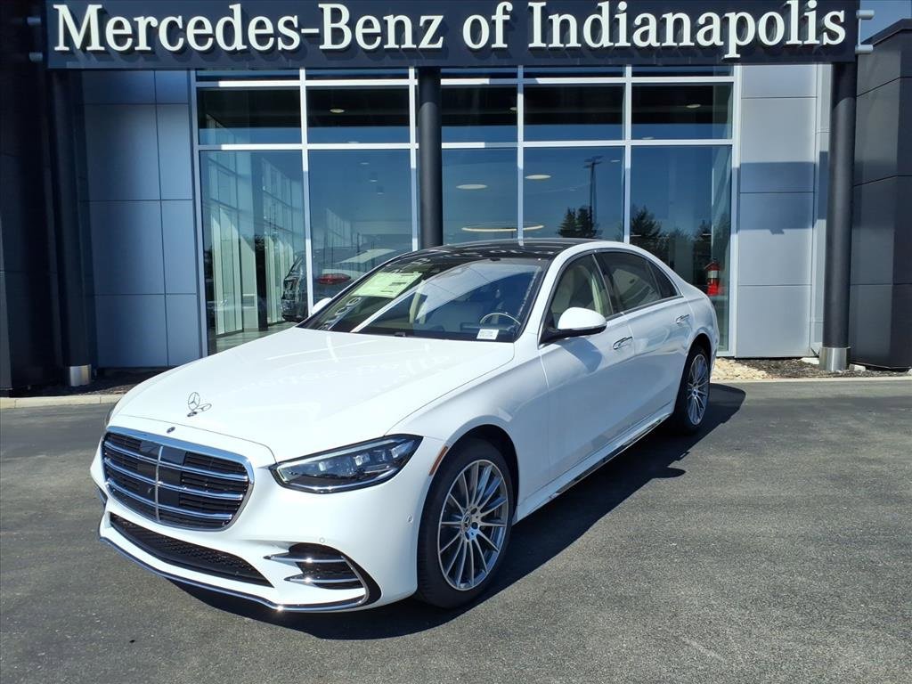 New 2025 Mercedes-Benz S 580 4MATIC Sedan image 1