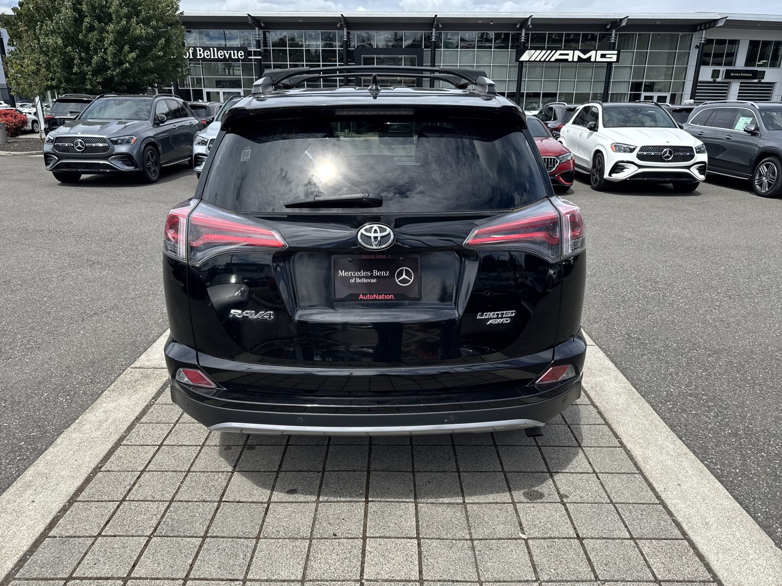 Used 2017 Toyota RAV4 Limited w/ All Weather Liner Package AWD/4WD image 3
