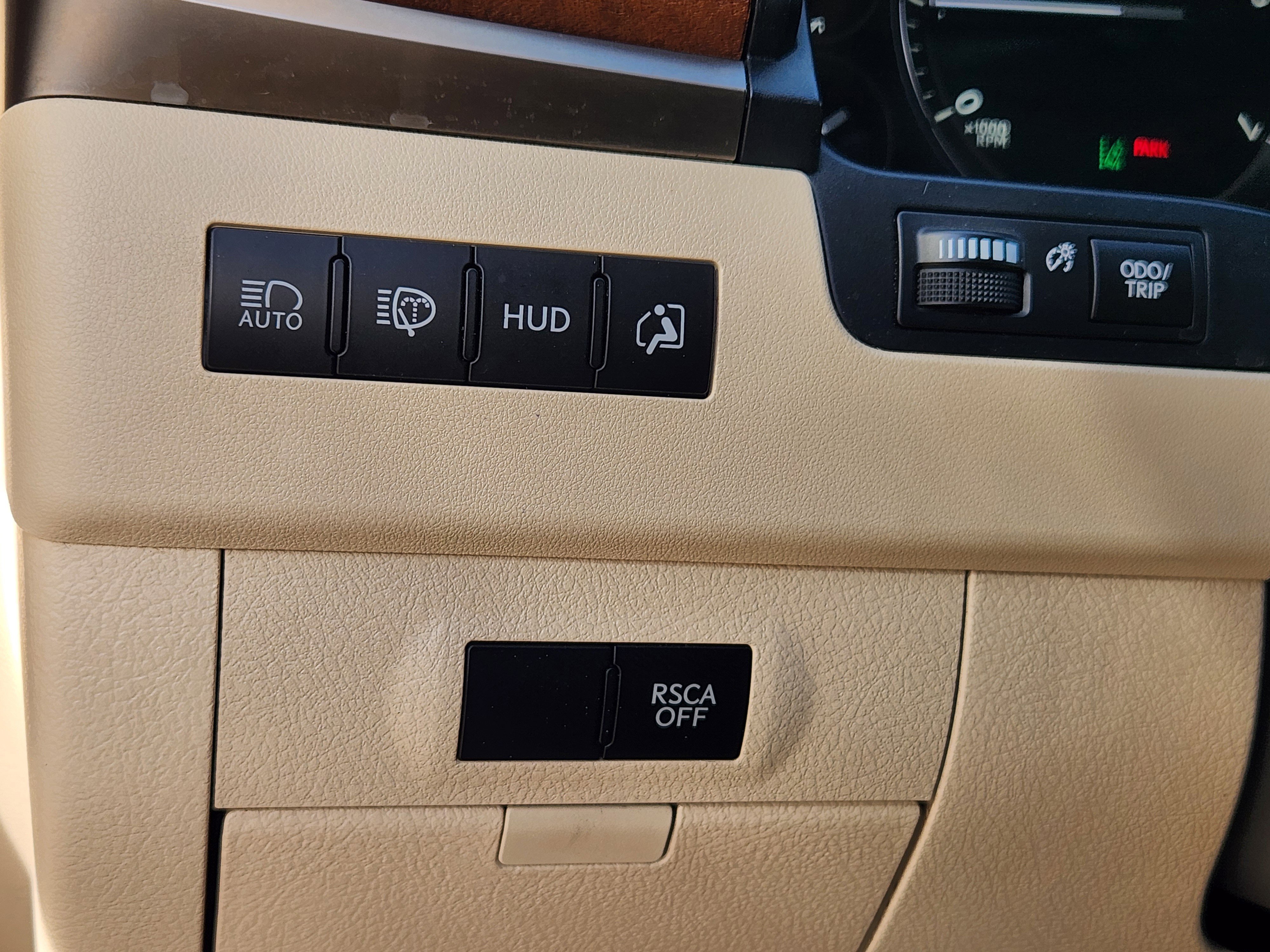 Used 2016 Lexus LX 570 4WD image 26