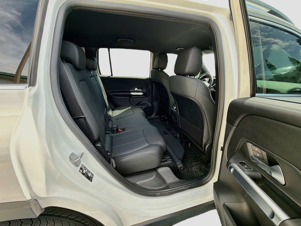Certified 2024 Mercedes-Benz GLB 250 image 26
