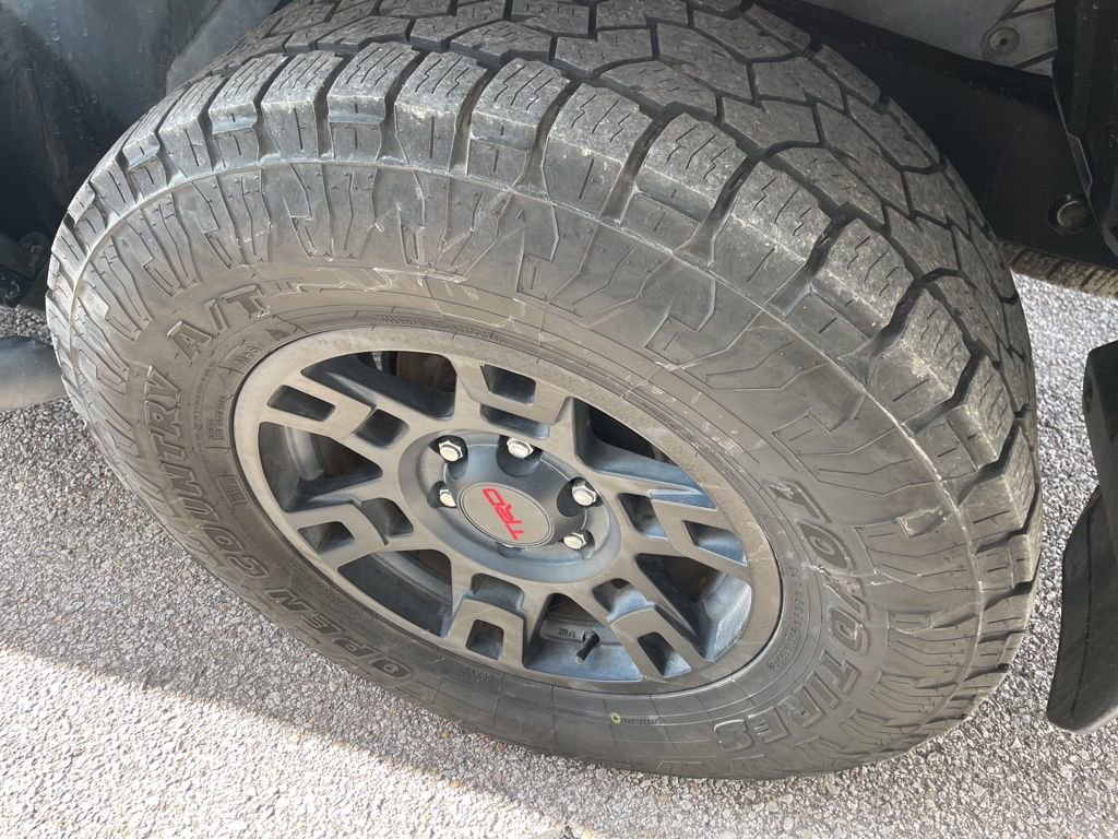 Used 2022 Toyota 4Runner SR5 Premium w/ Moonroof Package image 10