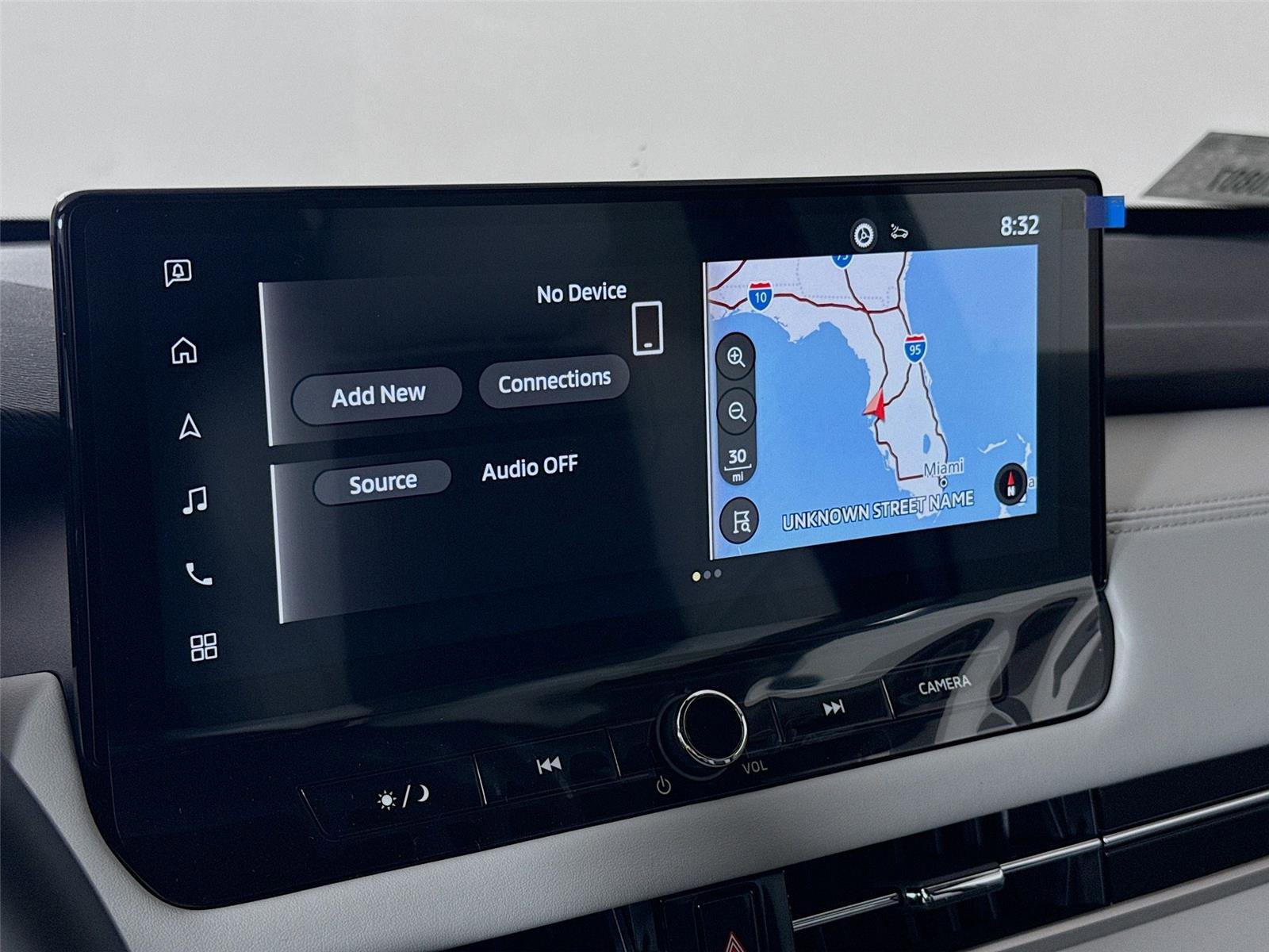 New 2026 Mitsubishi Outlander SE image 6