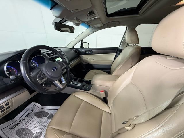 Used 2017 Subaru Outback 2.5i Limited AWD/4WD image 4