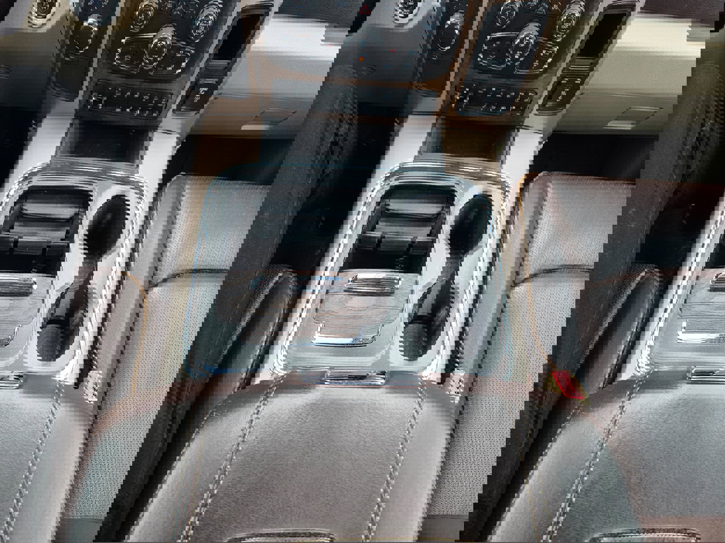 Used 2016 RAM 2500 Longhorn w/ Convenience Group image 14