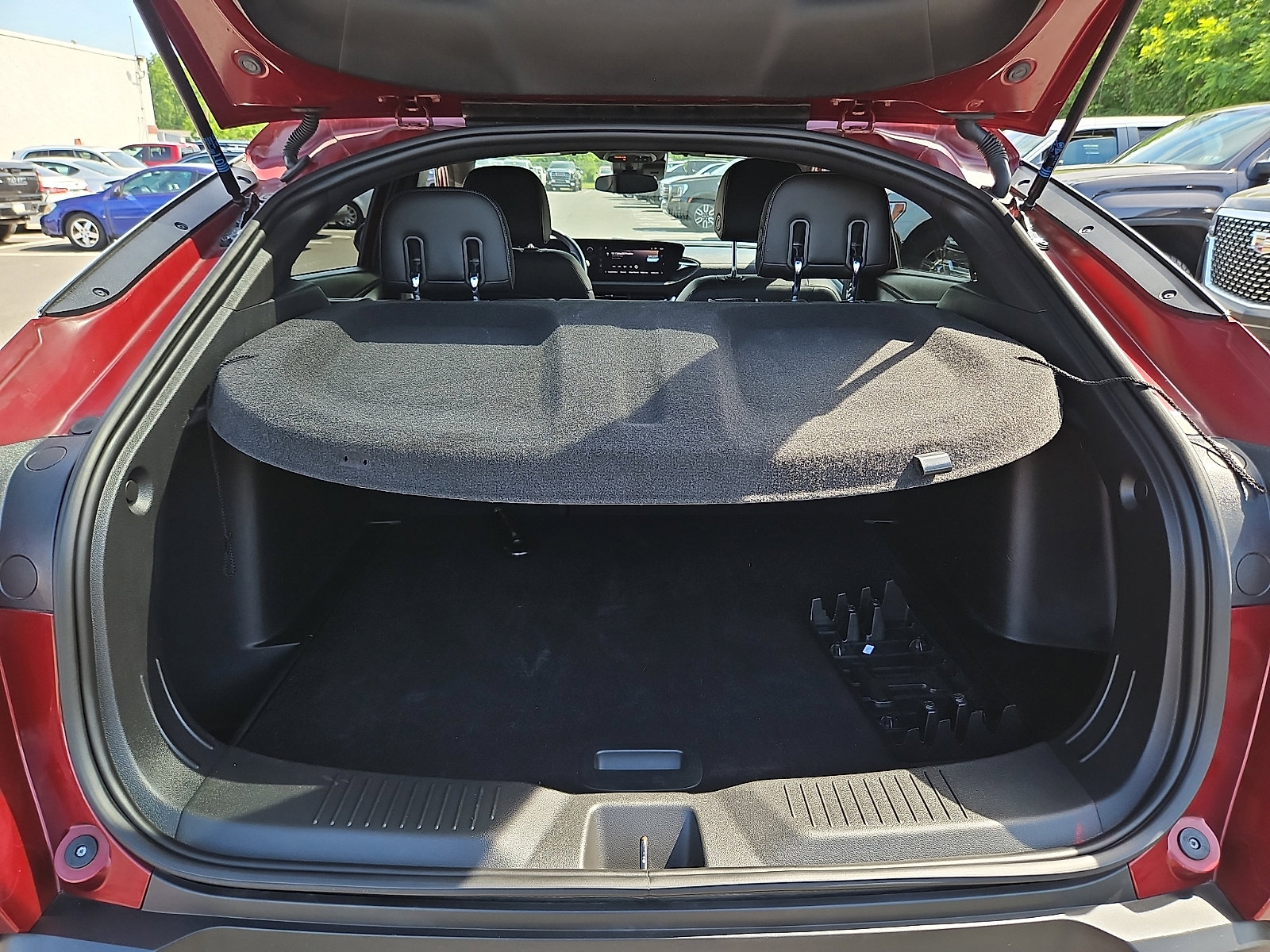 Used 2024 Buick Envista Preferred FWD image 28