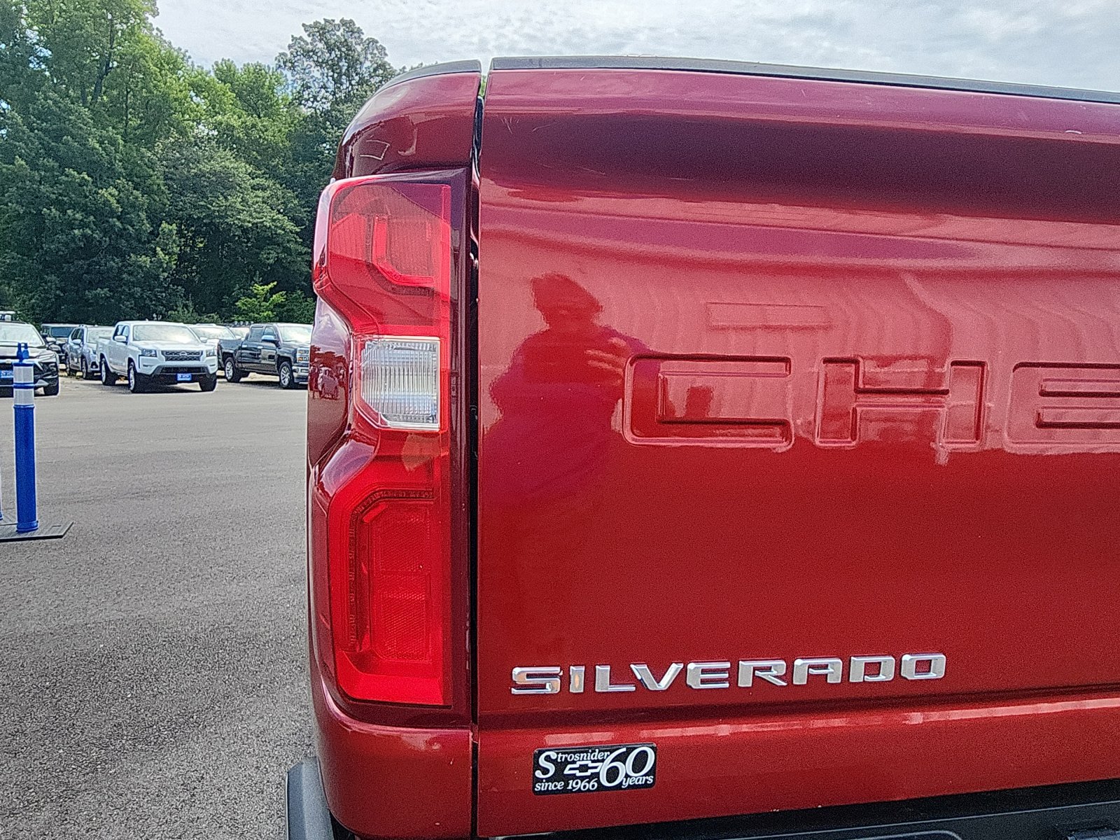 Used 2021 Chevrolet Silverado 3500 LTZ w/ LTZ Premium Package AWD/4WD image 13