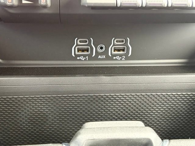 New 2026 RAM 2500 Big Horn AWD/4WD image 23