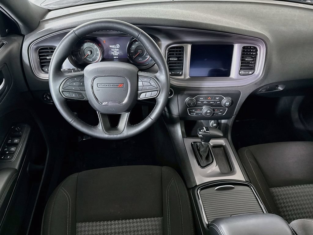 Used 2023 Dodge Charger SXT w/ Blacktop Package AWD/4WD image 4