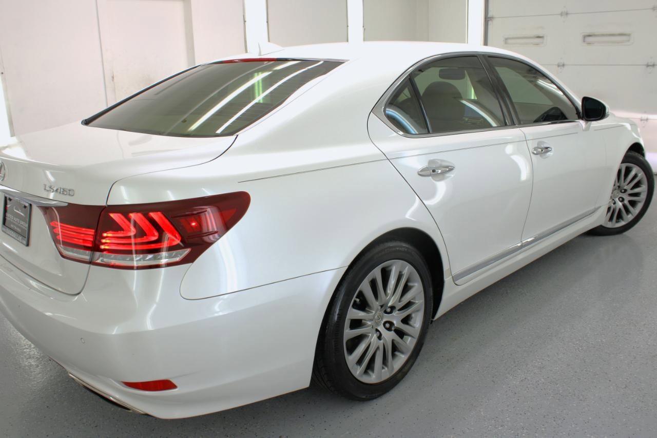 Used 2016 Lexus LS 460 w/ Comfort Package image 15