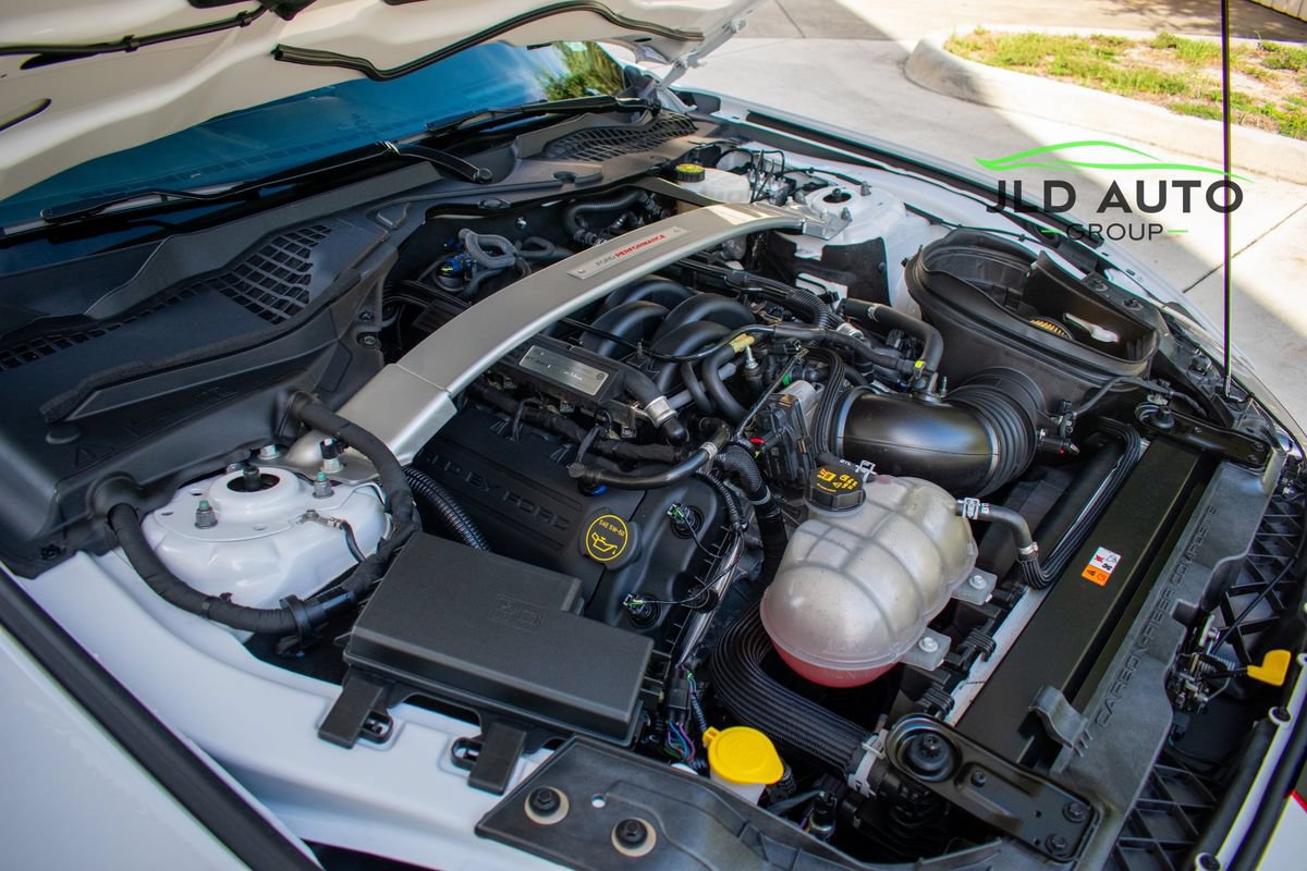 Used 2019 Ford Mustang Shelby GT350R w/ GT350R Equipment Group 920A RWD image 41