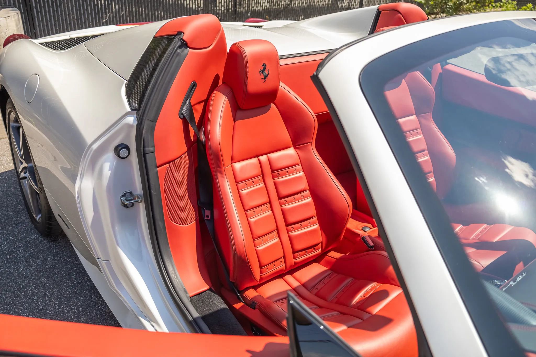 Used 2012 Ferrari 458 Spider RWD image 72