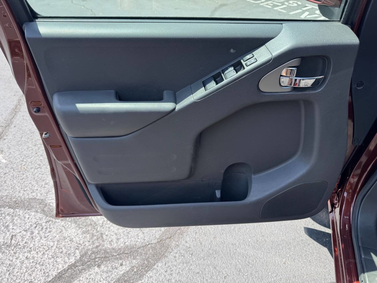 Used 2016 Nissan Frontier PRO-4X AWD/4WD image 14