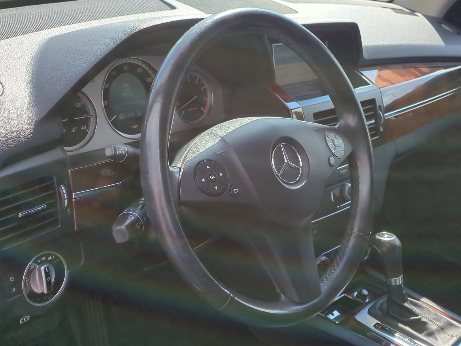 Used 2012 Mercedes-Benz GLK 350 4MATIC image 18