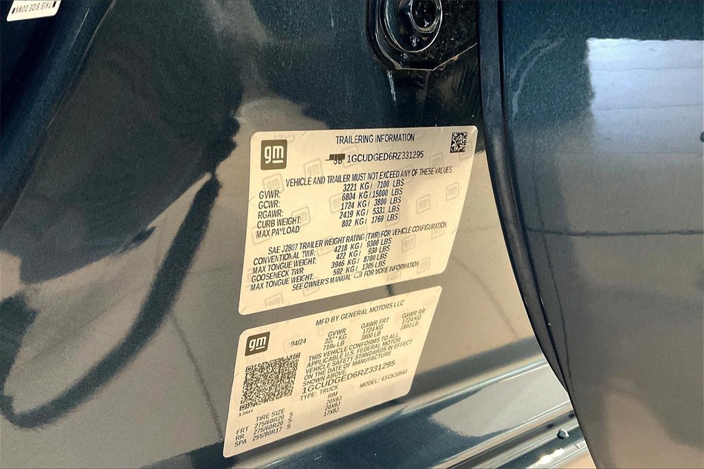 Used 2024 Chevrolet Silverado 1500 LTZ w/ Z71 Off-Road Package image 36