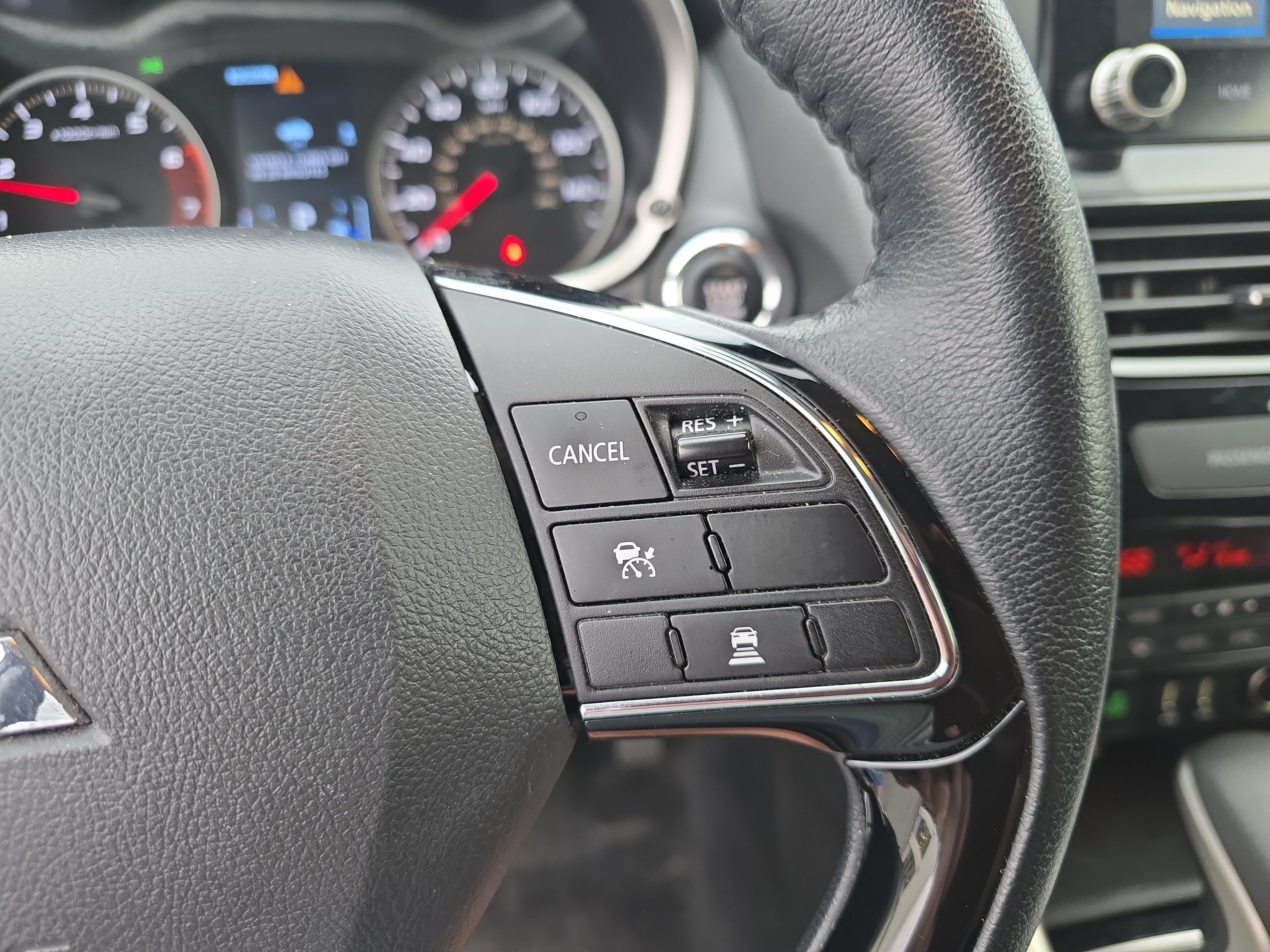 Used 2025 Mitsubishi Eclipse Cross SE AWD/4WD image 23