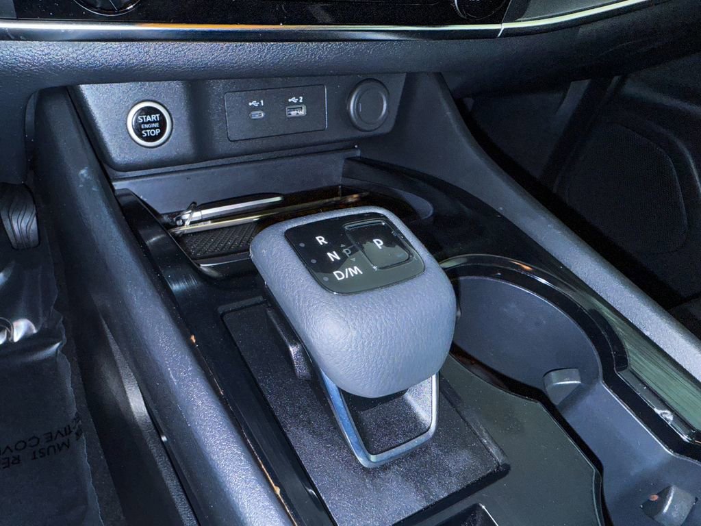 Certified 2023 Nissan Rogue S image 19