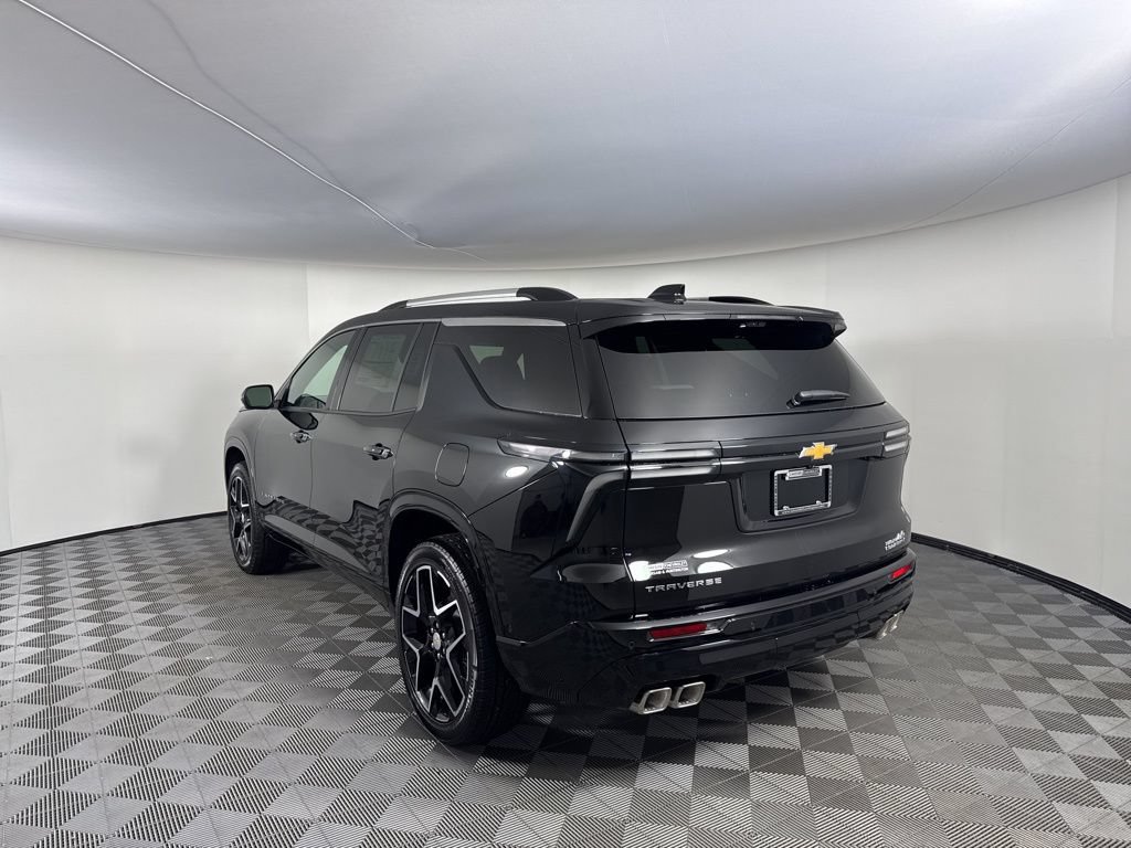 New 2026 Chevrolet Traverse High Country FWD image 3