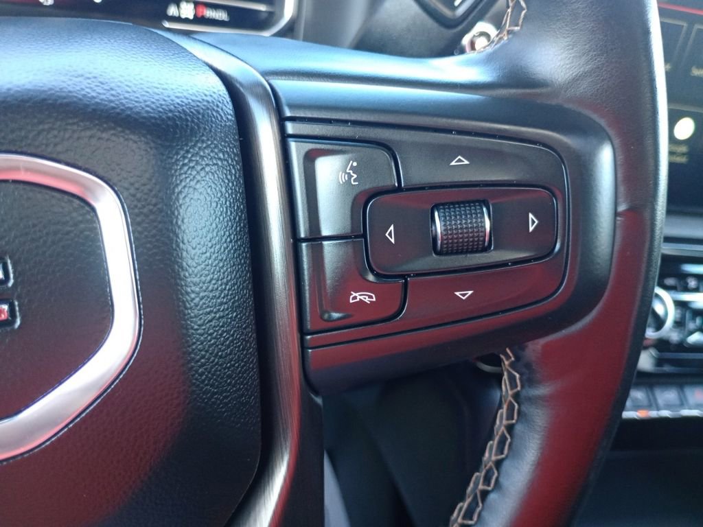 Used 2025 GMC Sierra 2500 AT4 image 28