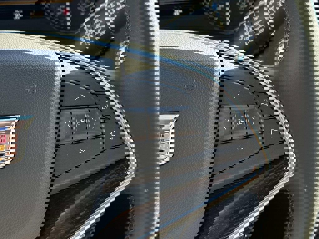 New 2026 Cadillac XT5 Premium Luxury w/ LPO, Floor Liner Package image 15