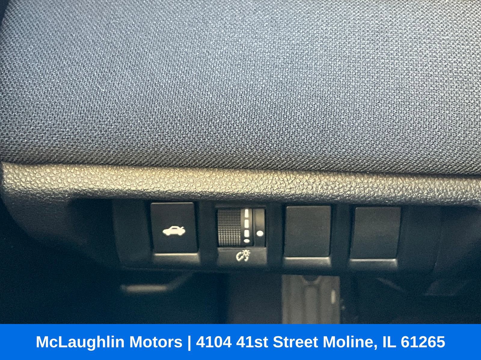 Certified 2025 Subaru Legacy Premium image 28