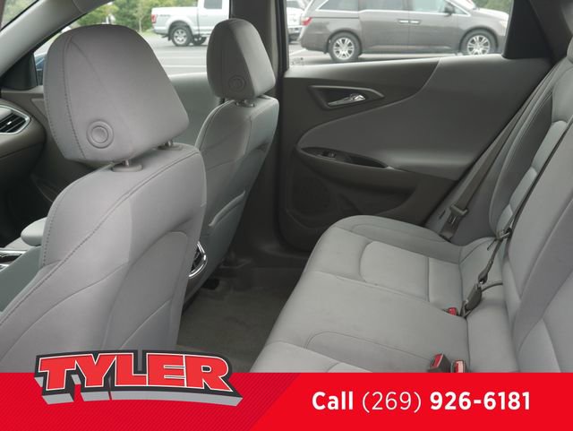 Used 2025 Chevrolet Malibu LT image 44