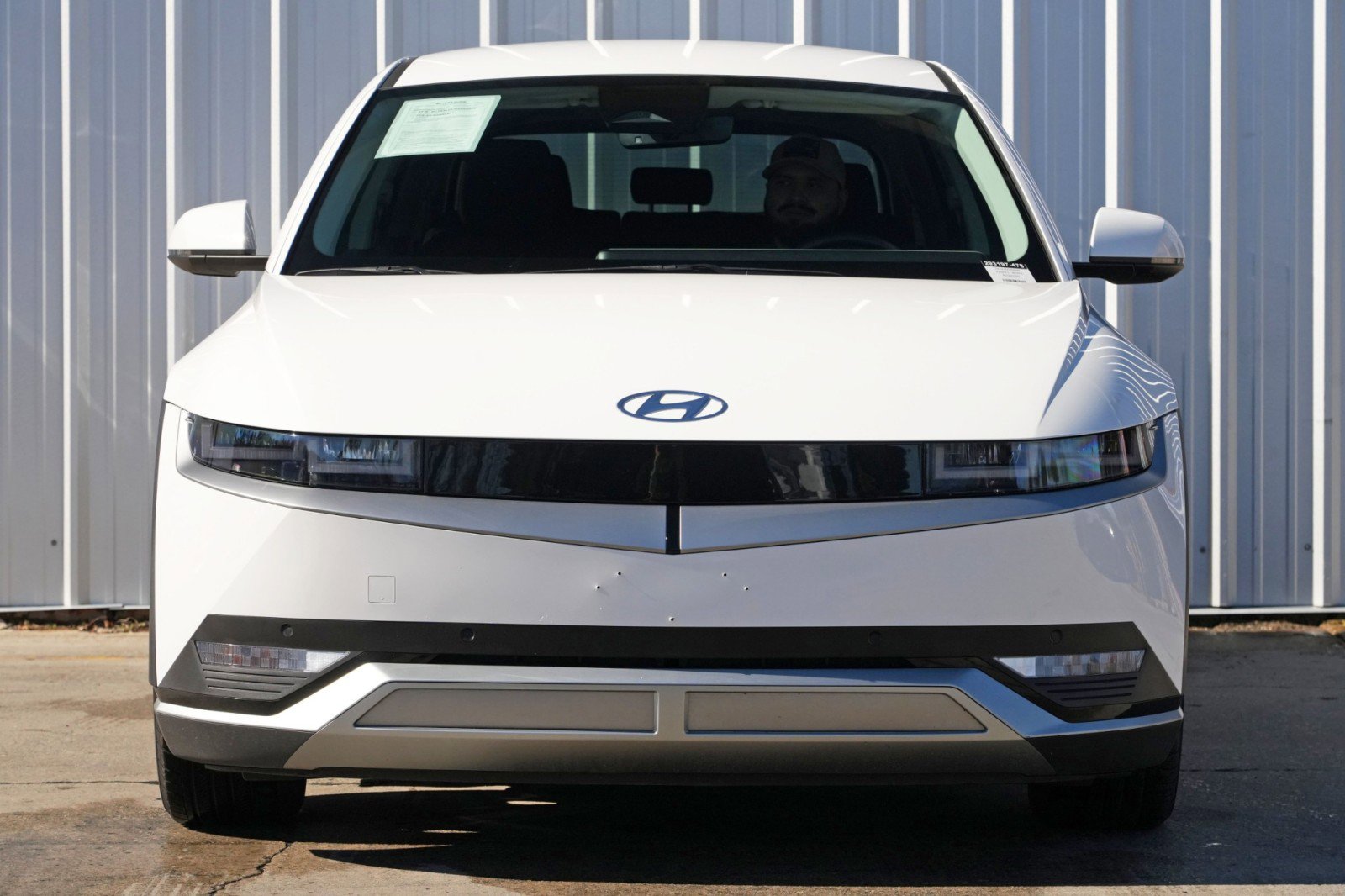 Used 2024 Hyundai Ioniq 5 SEL image 6