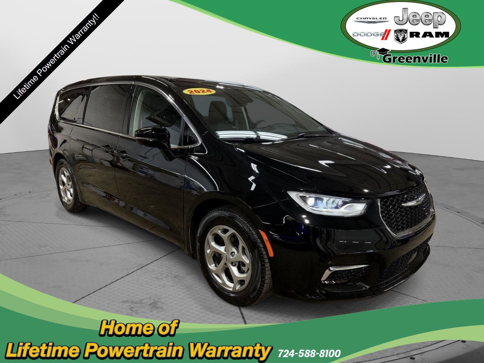 Used 2024 Chrysler Pacifica Limited FWD image 1
