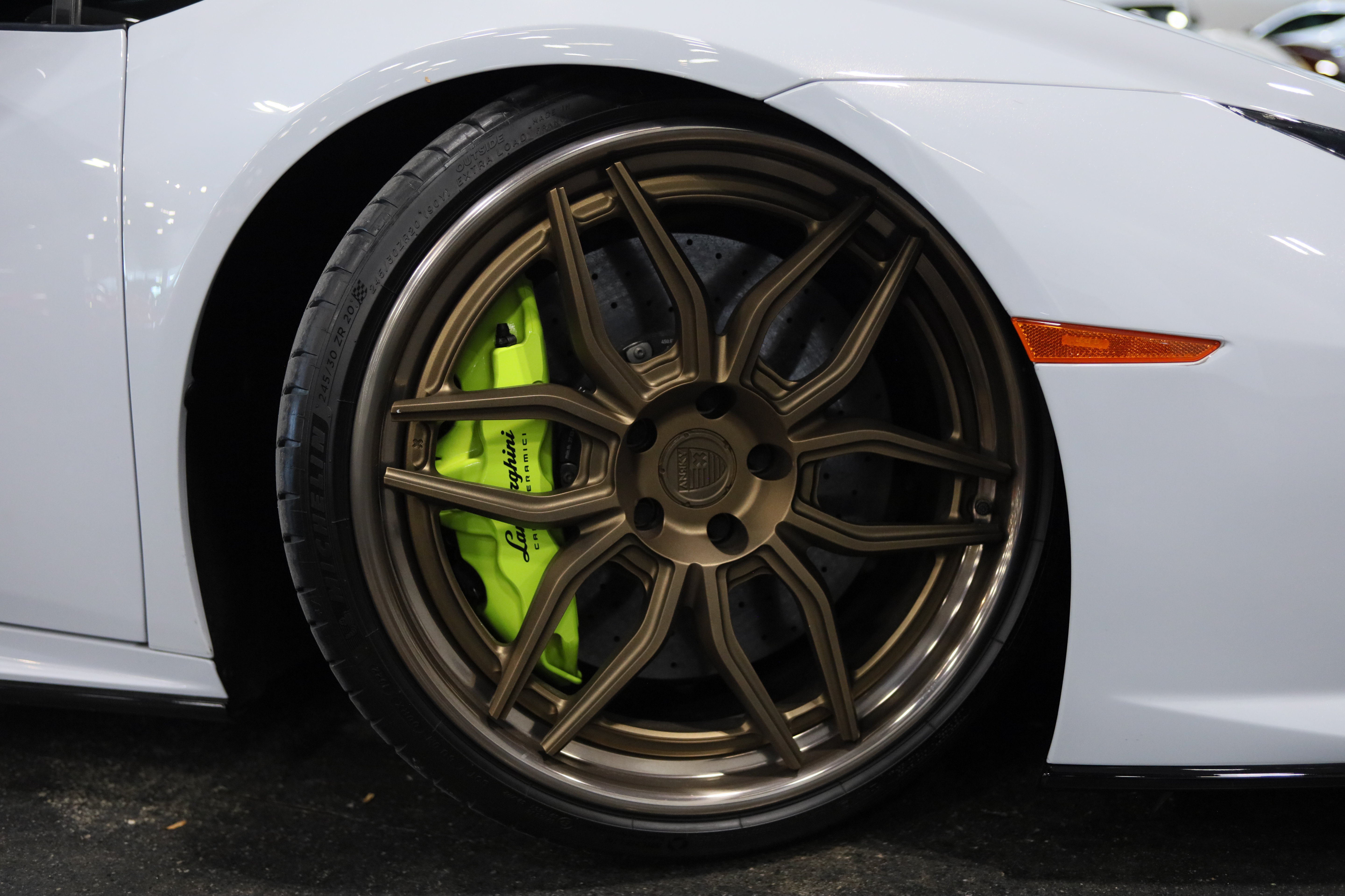 Used 2021 Lamborghini Huracan EVO AWD/4WD image 9
