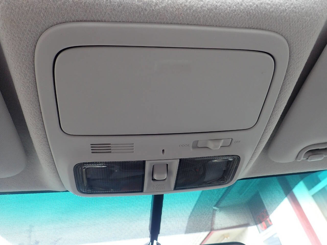 Used 2012 Subaru Forester 2.5X Premium w/ Popular Pkg 3 image 5