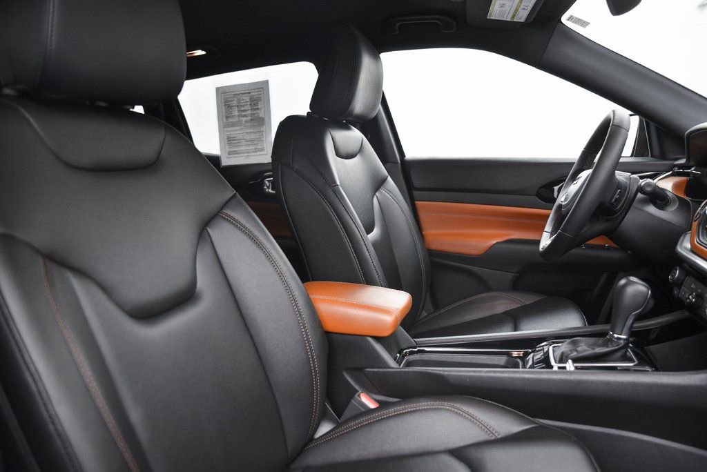 Used 2024 Jeep Compass Limited image 15