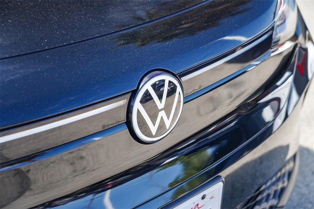 Used 2021 Volkswagen ID.4 Pro S image 3