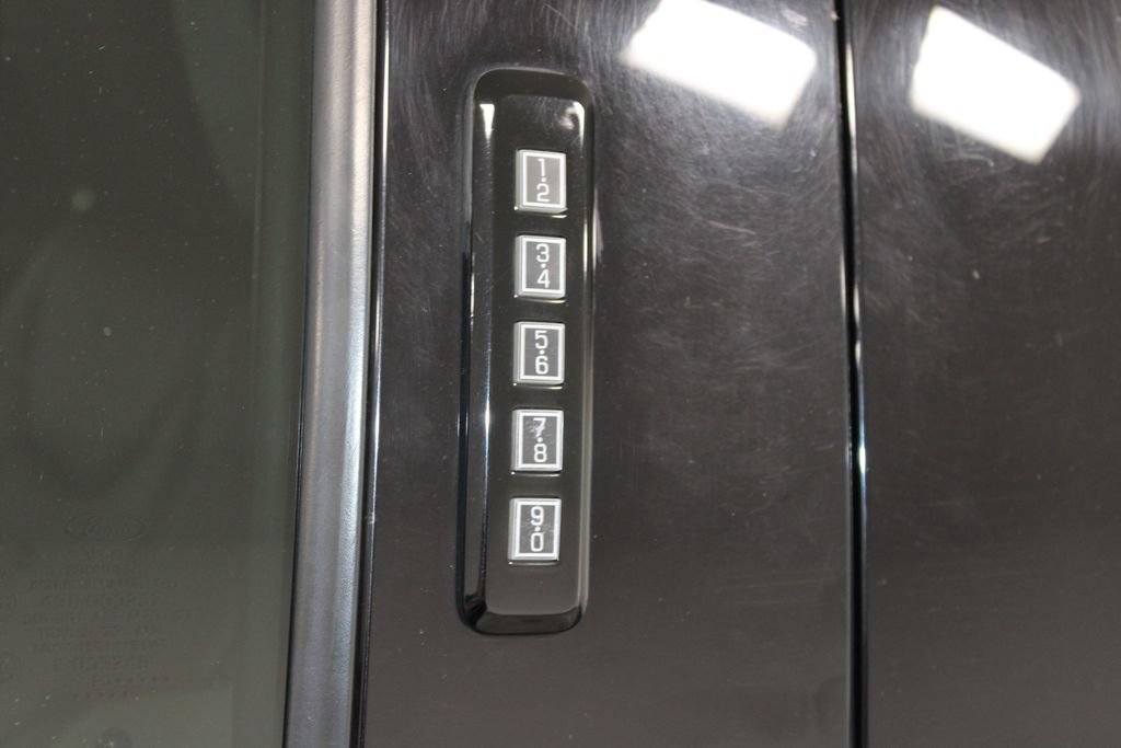 Used 2020 Ford F150 Raptor AWD/4WD image 22