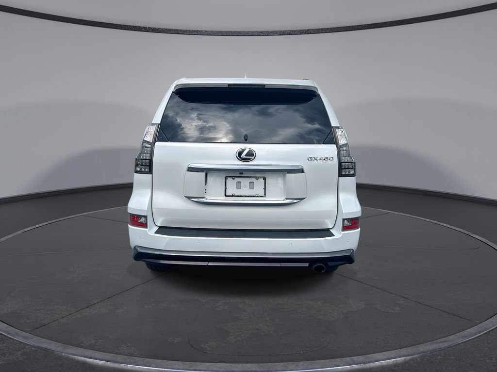Used 2023 Lexus GX 460 Premium w/ Accessory Package AWD/4WD image 17