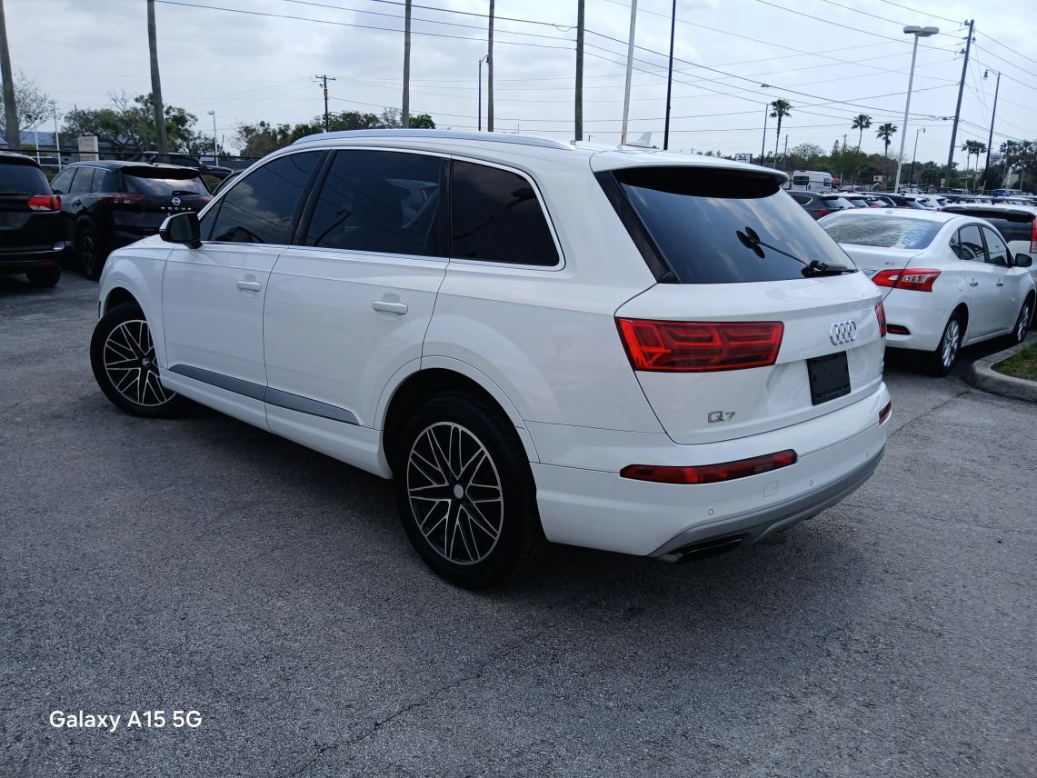 Used 2018 Audi Q7 3.0T Premium Plus AWD/4WD image 6