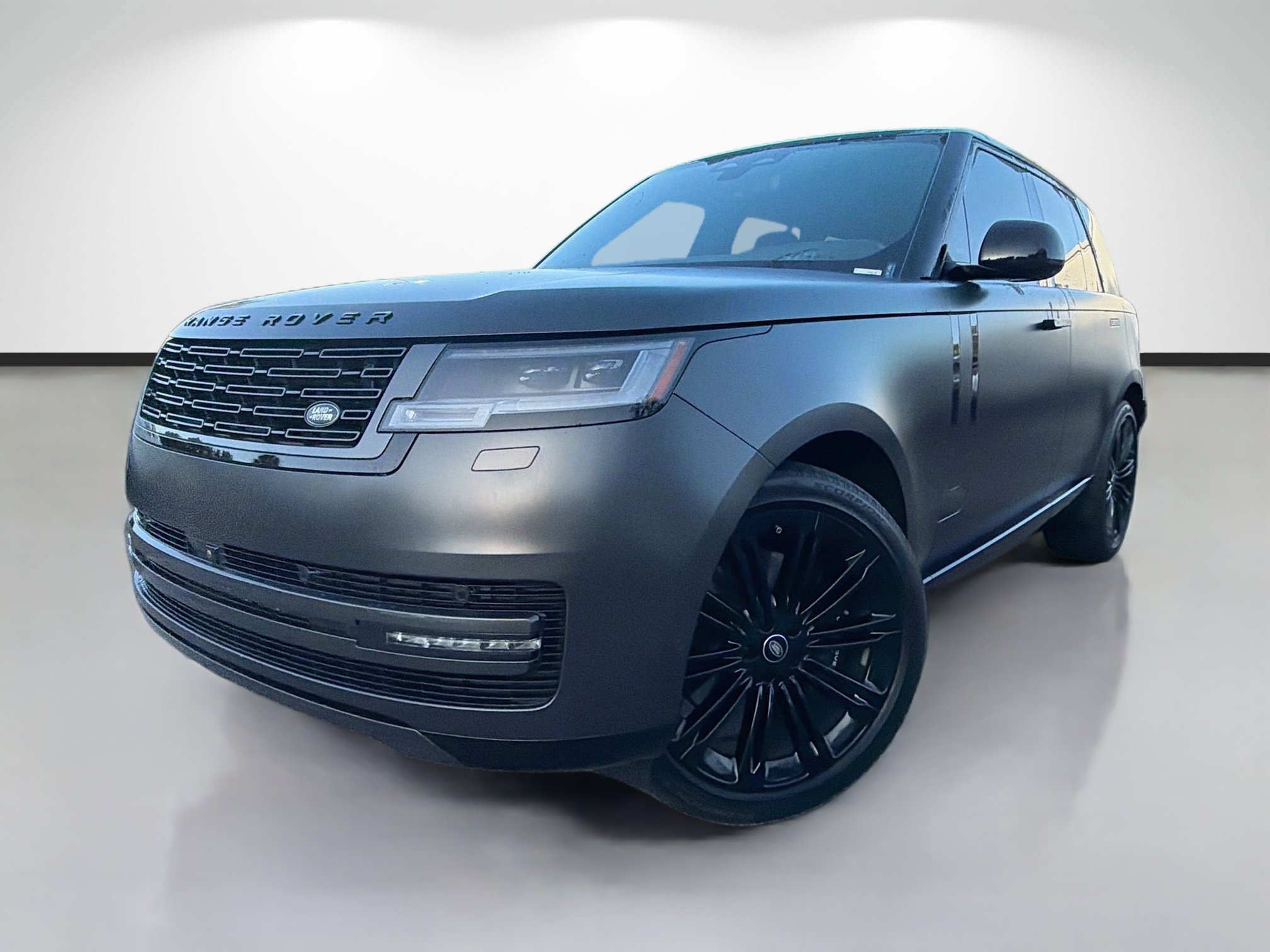 Used 2025 Land Rover Range Rover SE