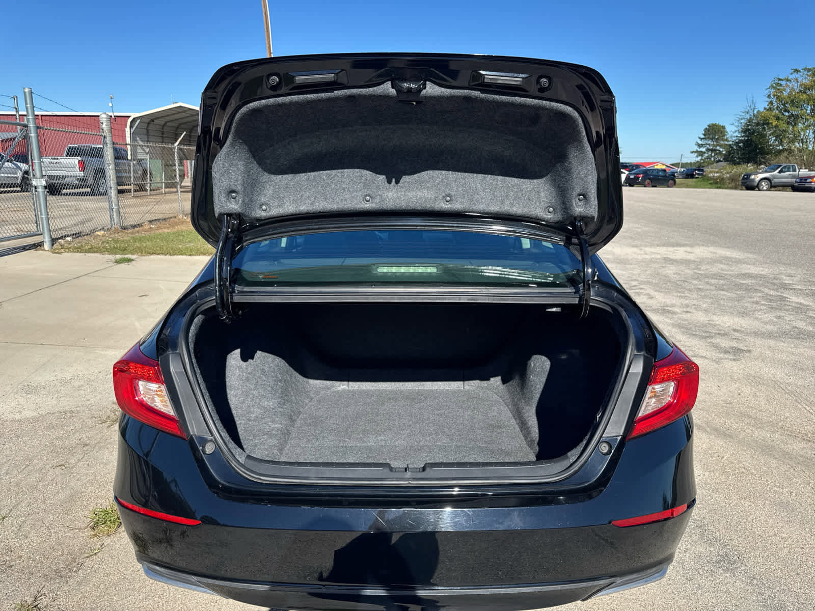 Used 2020 Honda Accord LX image 13