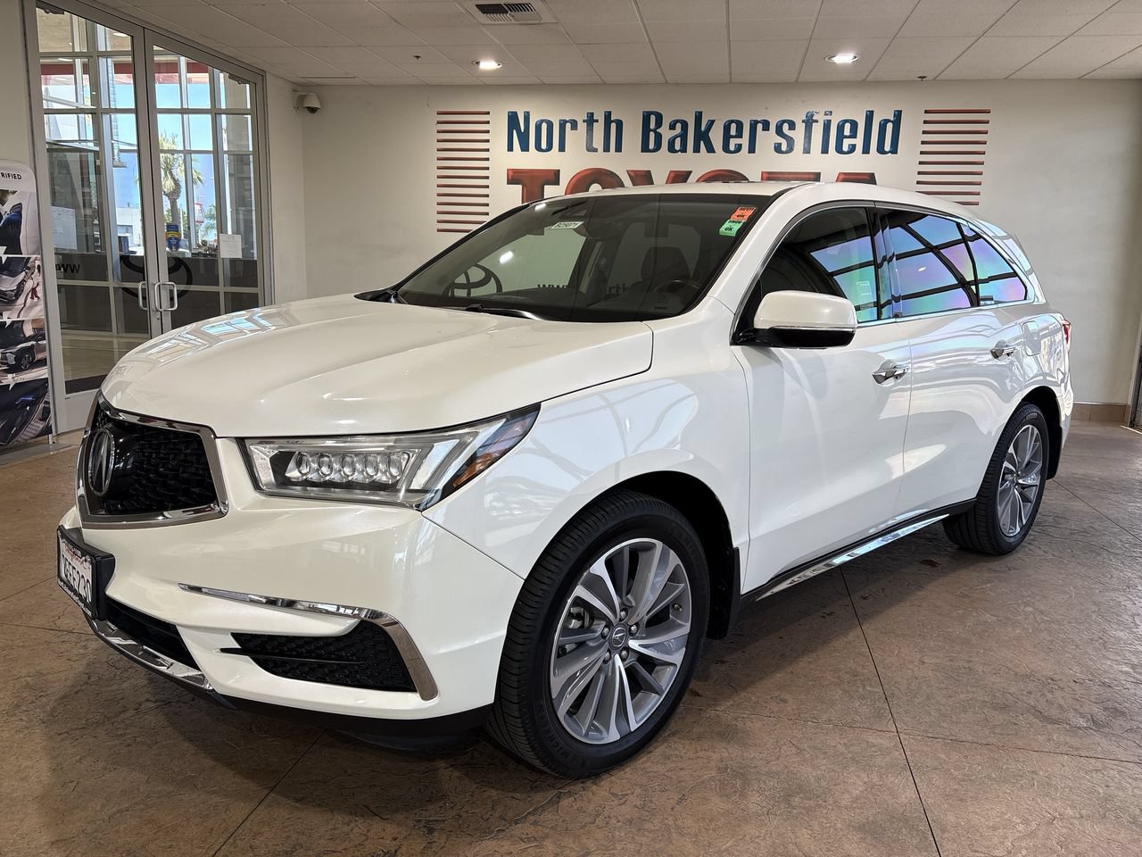 Used 2018 Acura MDX FWD w/ Technology Package image 1
