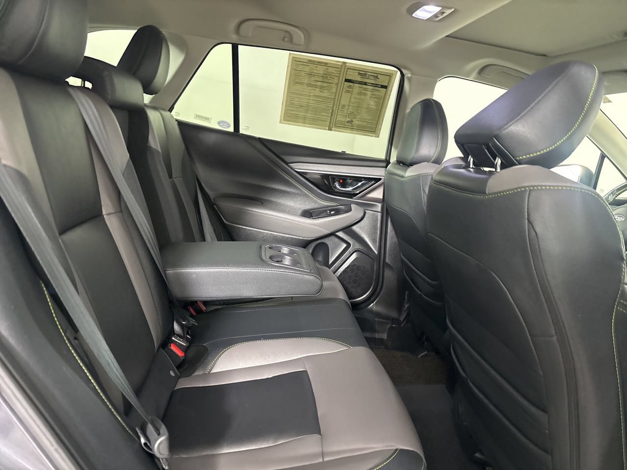 Used 2025 Subaru Outback Onyx Edition AWD/4WD image 28