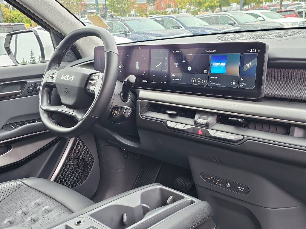 Certified 2024 Kia EV9 Wind AWD/4WD image 33