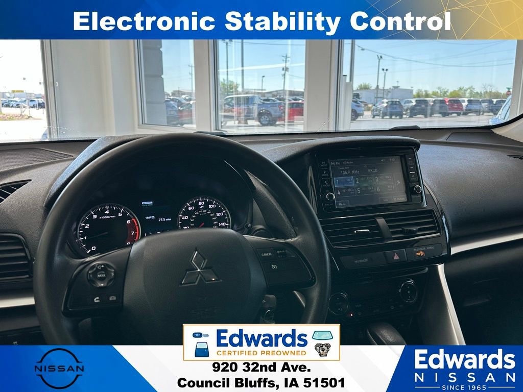 Used 2022 Mitsubishi Eclipse Cross ES AWD/4WD image 16