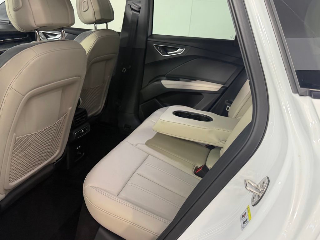 Used 2025 Audi Q4 e-tron Premium w/ Convenience Package RWD image 29