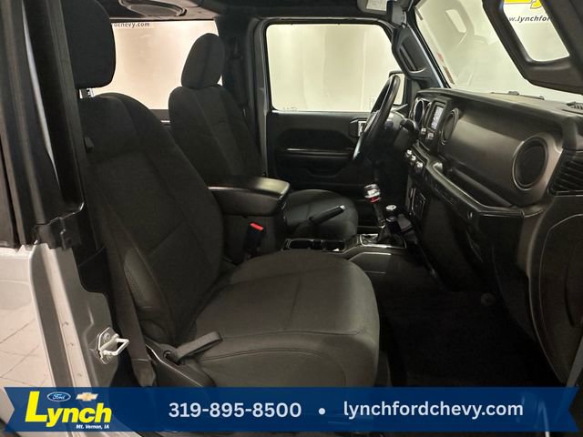 Used 2021 Jeep Wrangler Sport image 6