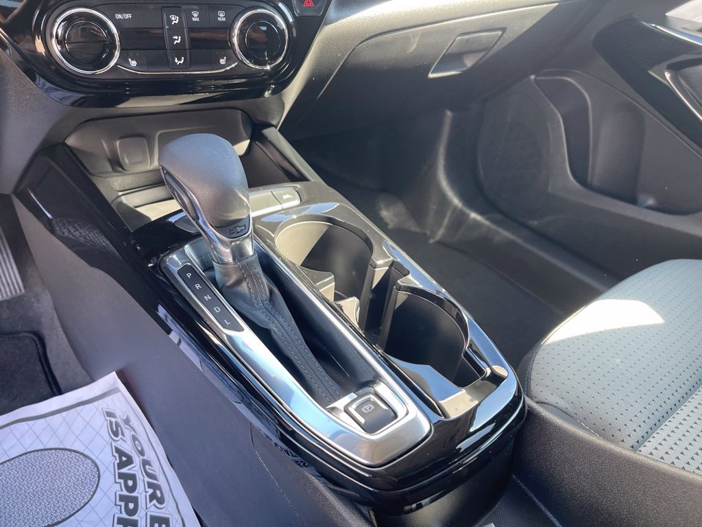 New 2026 Chevrolet Trax LT w/ Sunroof Package FWD image 20
