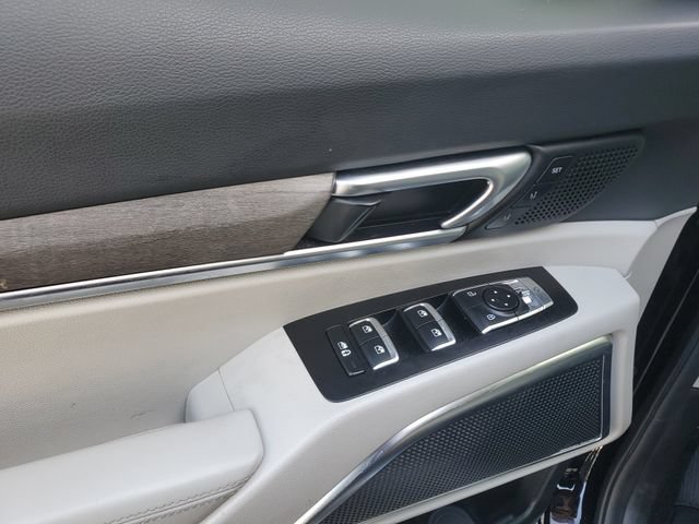Certified 2022 Kia Telluride SX w/ Towing Package AWD/4WD image 18