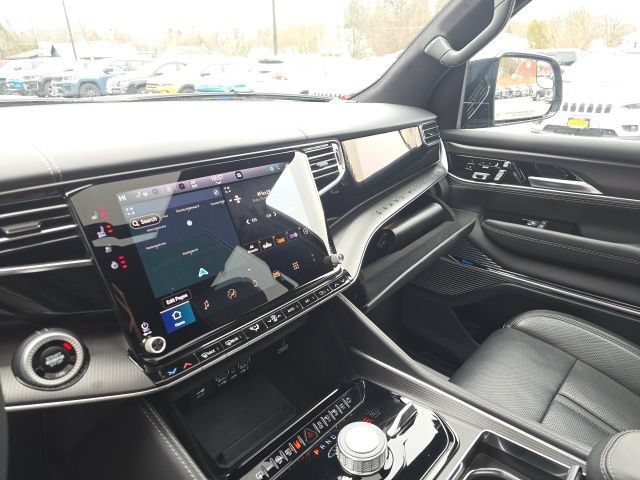 Certified 2025 Jeep Grand Wagoneer Series II Obsidian w/ Quick Order Packagew 28T AWD/4WD image 26