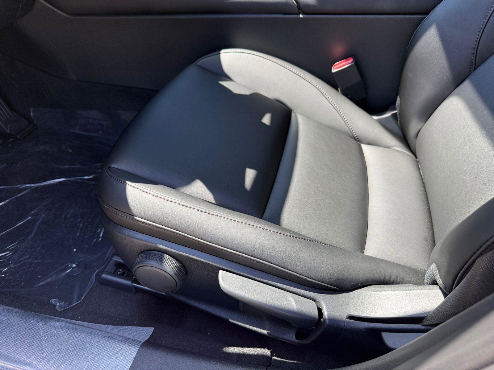 New 2026 MAZDA MAZDA3 s Sport FWD image 23